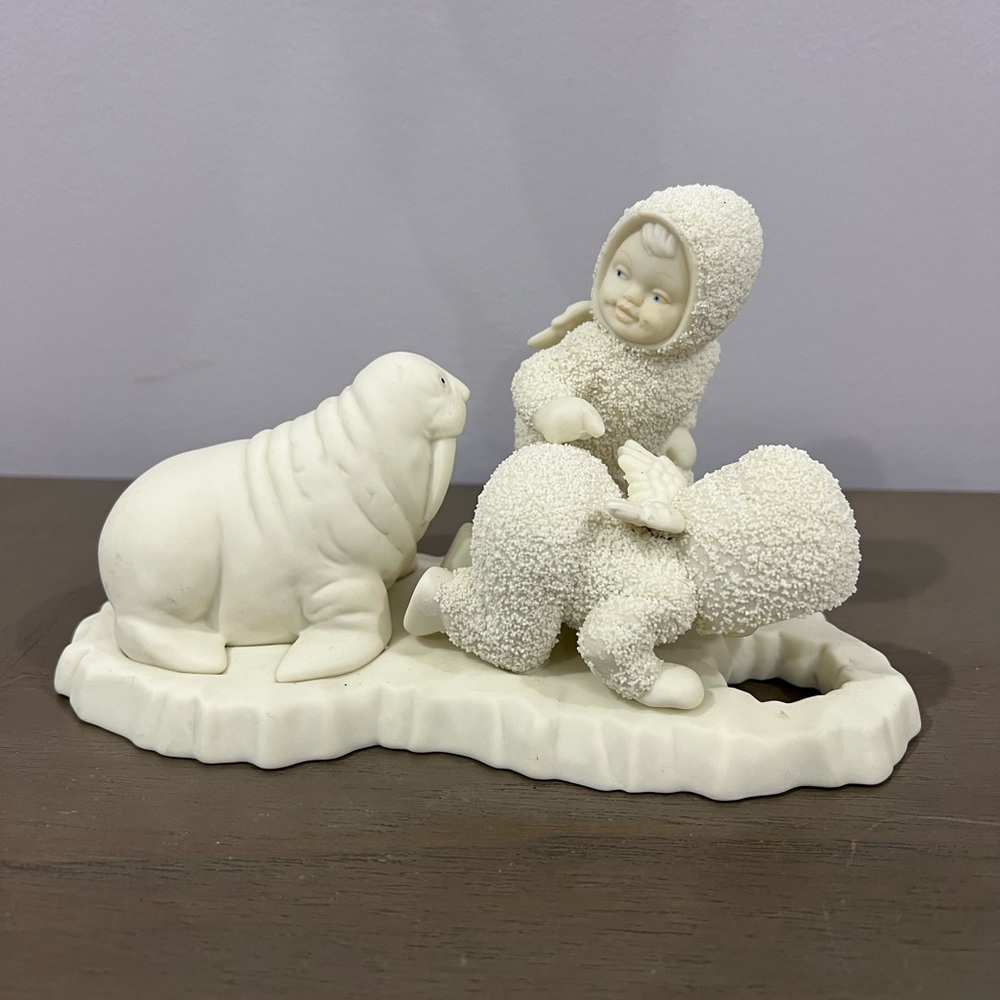 Department 56 Snowbabies “I Can’t Find Him” Figurine